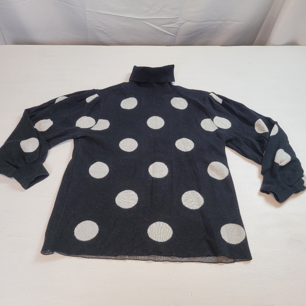 Black And White Turtleneck Sweater - Picture 2 of 7